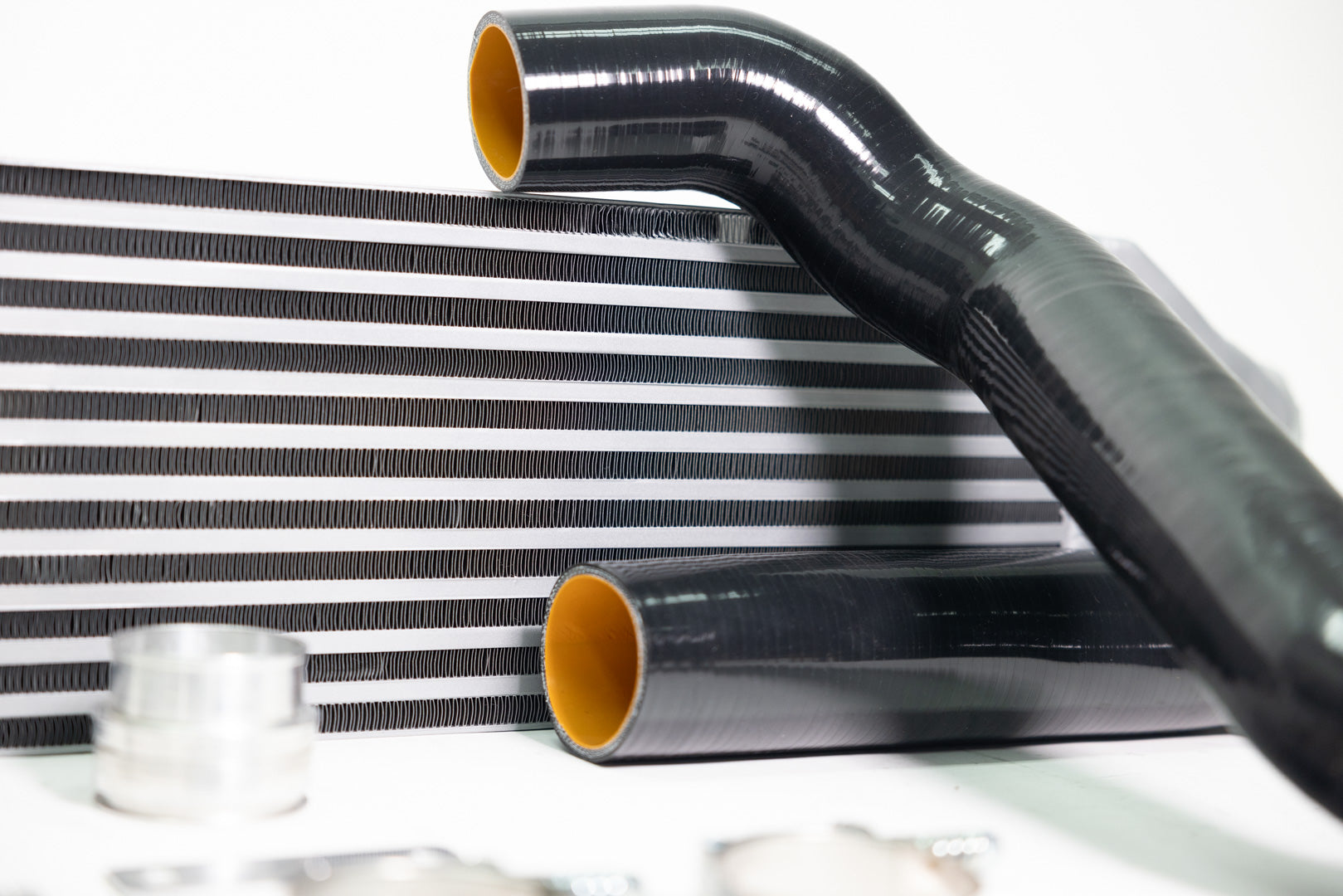 CENTRALNY INTERCOOLER VW GOLF MK6 GTI / R COMPETITION