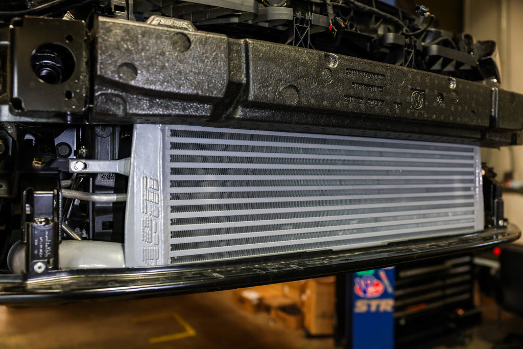 CENTRALNY INTERCOOLER VW GOLF GTI / R MK8